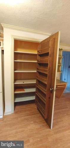 2608 Beechwood Rd, Lancaster PA  17601-4802 exterior