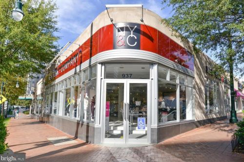 221 Baden St, Silver Spring MD 20901-4839 exterior