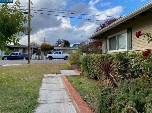 198 Brown Dr, Pacheco, CA 94553-5010