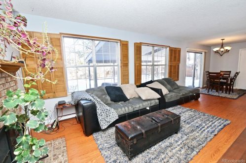 848 Naples Way, Aurora CO 80017-3170 exterior