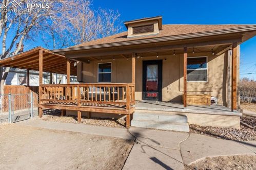 2130 Pine St, Pueblo, CO 81004-3728