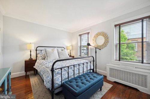 1013 Greenwich St, Philadelphia PA  19147-6320 exterior