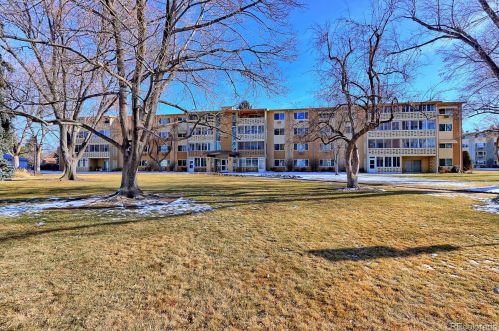 750 Clinton St, Denver CO  80247-1575 exterior