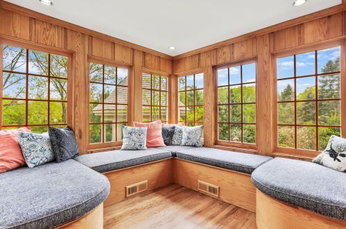 672 Lake Ave, Greenwich CT  06830-3854 exterior