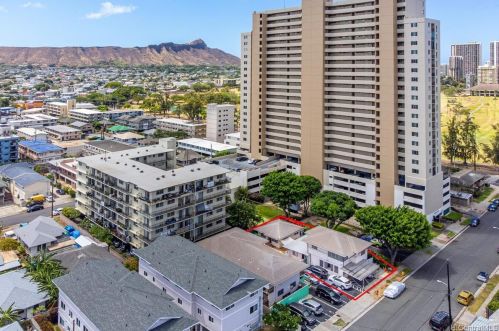 729 Ekela Ave, Honolulu HI 96816-1191 exterior