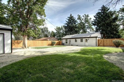 2665 Olive St, Denver CO  80207-2916 exterior