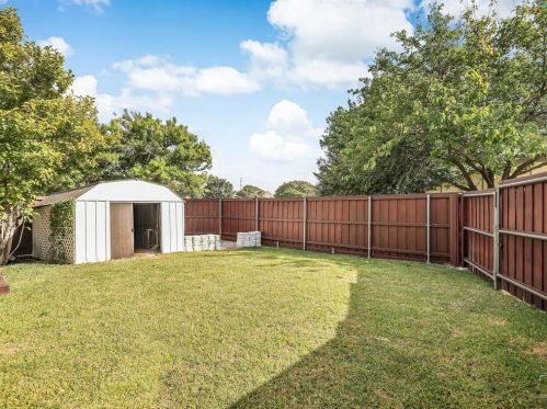 2602 Holy Cross Ln, Garland TX 75044-4673 exterior