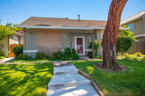 5628 Strawflower Ln, San Jose, CA 95118-3545