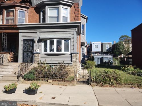 4937 11th St, Philadelphia, PA 19112-1308