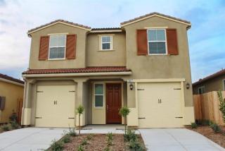 3867 Bellaire Ave, Clovis CA  93619 exterior
