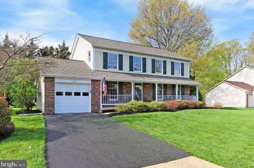 13155 Brynwood Ct, Herndon, VA 20171-3921