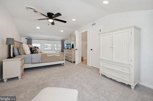 248 Strawbridge Ave, Camden NJ  08108-1809 exterior