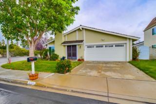 3720 Nautical Dr, Carlsbad, CA 92008-3374