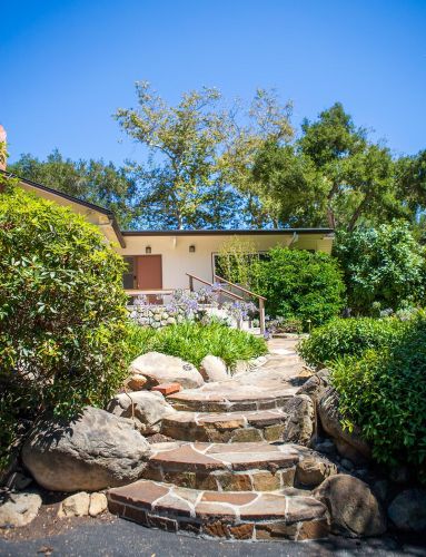 2948 Torito Rd, Santa Barbara, CA 93108-1632