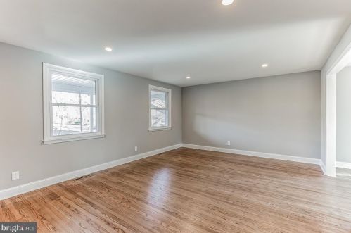 1302 Chestnut Pl, Haddon Heights NJ  08035-1810 exterior