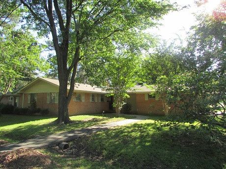 612 18th St, Farelly Lake, AR 72160-5819