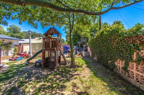 4374 Emerson St, Riverside CA  92506-2011 exterior