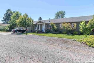 412 Washington St, Silverton, OR 97381-1140