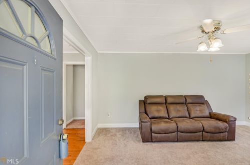 138 Lakeshore Cir, Braselton, GA 30517-3513