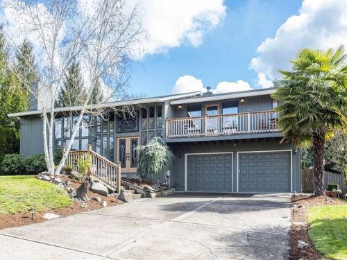 8005 15th Ct, Vancouver, WA 98665-6934