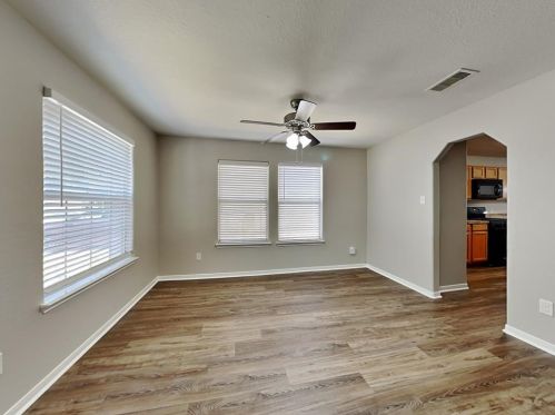 8927 Summer Valley Ln, Richmond TX  77407-2540 exterior