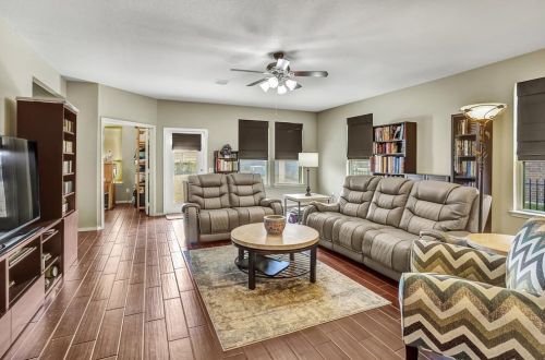 3231 Persimmon Grv, Richmond TX 77469-2031 exterior