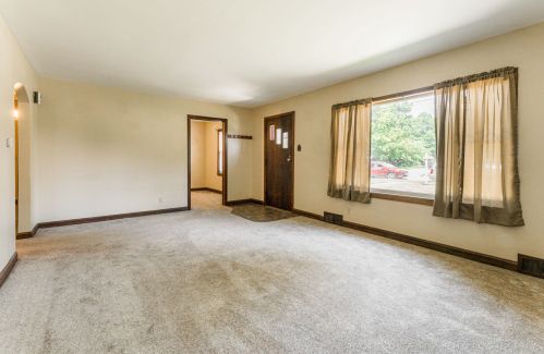 145 Fair St, Sycamore IL  60178-1645 exterior