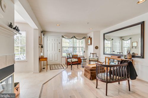 314 Brickhouse Rd, Princeton NJ  08540-7352 exterior