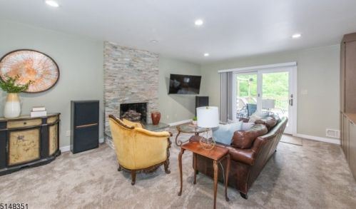15 Ripplewood Dr, Dover NJ  07869-3818 exterior