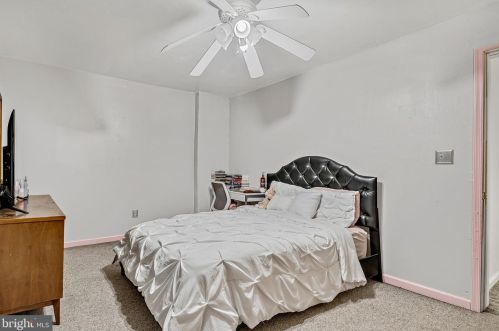 722 Wallace St, York PA 17403-1337 exterior