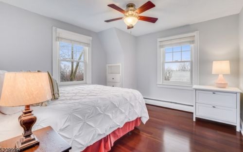 16 Fitzrandolph Rd, Town Center NJ  07052-3509 exterior