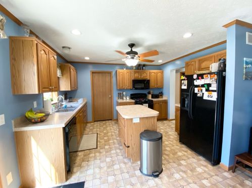 114 Aerl St, Swygert IL  61764-2202 exterior