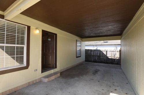 13753 Biggs St, Dallas TX  75253-5014 exterior