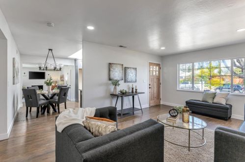 387 Smithwood St, Milpitas CA  95035-4126 exterior