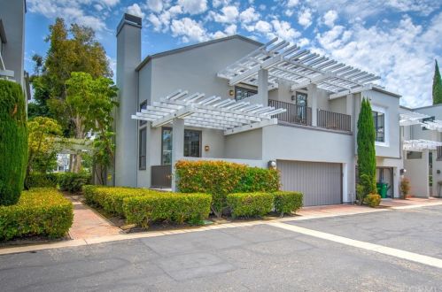 21 Longshore, Irvine, CA 92614-7053
