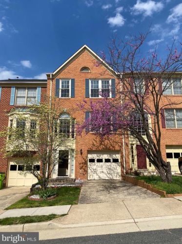 4016 Bali Ct, Woodbridge, VA 22192-7624
