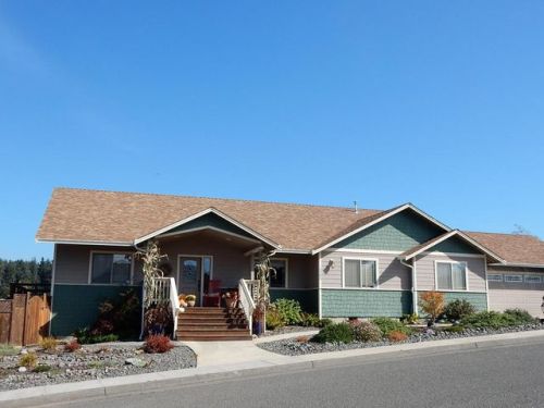 2245 Sunset Rdg, Mckinleyville, CA 95519-4095