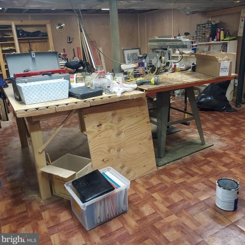 177 Upper Fry Rd, Trenton NJ 08628-2734 exterior