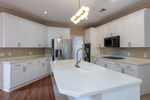 275 Lawrence Pl, Atlanta GA  30349-1068 exterior