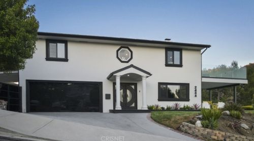 2434 Delisle Ct, Glendale CA  91208-2210 exterior
