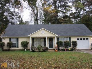 3017 Deerfield Way, Rex GA  exterior