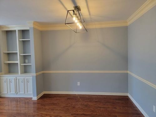 876 Lenox Oaks Cir, Atlanta GA  30324-2839 exterior