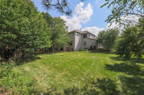 5 Crenshaw Ct, Lemont IL  60490-6614 exterior