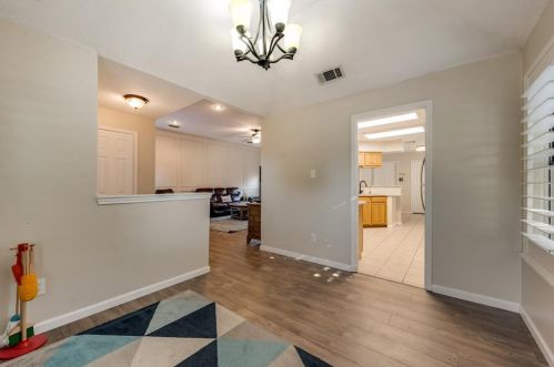 2902 Palisades Dr, Carrollton TX 75007-5083 exterior