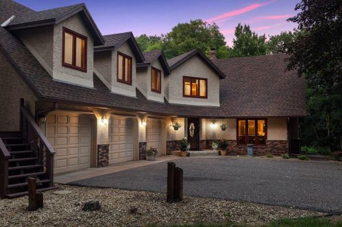22550 Jason Ave, Columbus, MN 55025