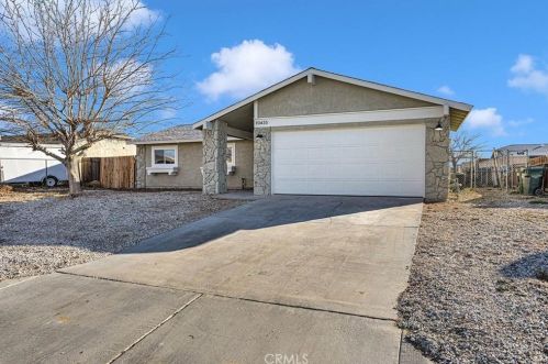 10435 Buckboard Cir, El Mirage, CA 92301-2208