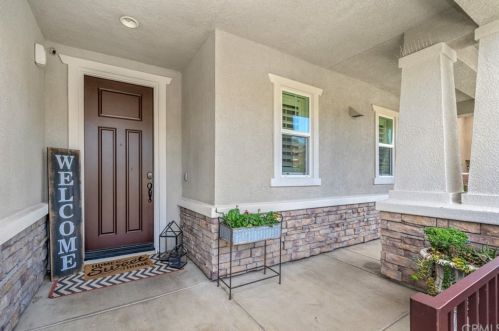 7869 Horizon St, Chino, CA 91708-7663