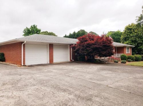 3630 Canton Rd, Marietta, GA 30066-2619