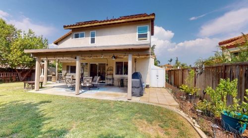 1025 Jasmine St, Redlands CA  92374-4925 exterior