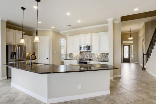 20215 Bristol Blf Ln, Richmond TX 77407-1507 exterior